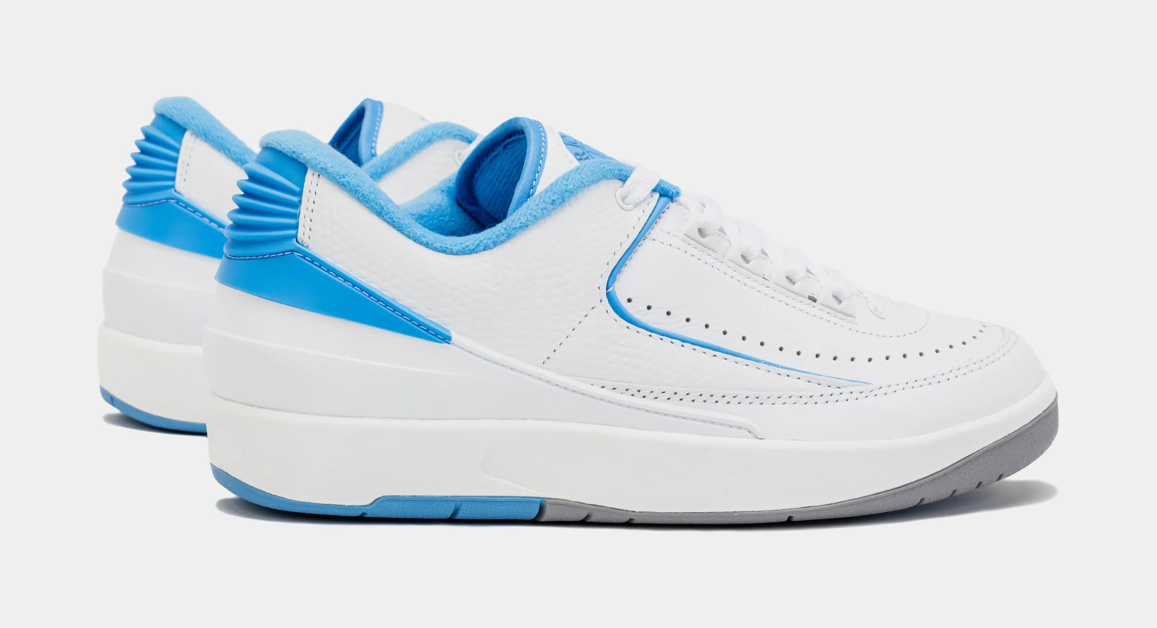 Air Jordan 2 Retro Low University Blue Mens Lifestyle Shoes (White/Blue) Free Shipping