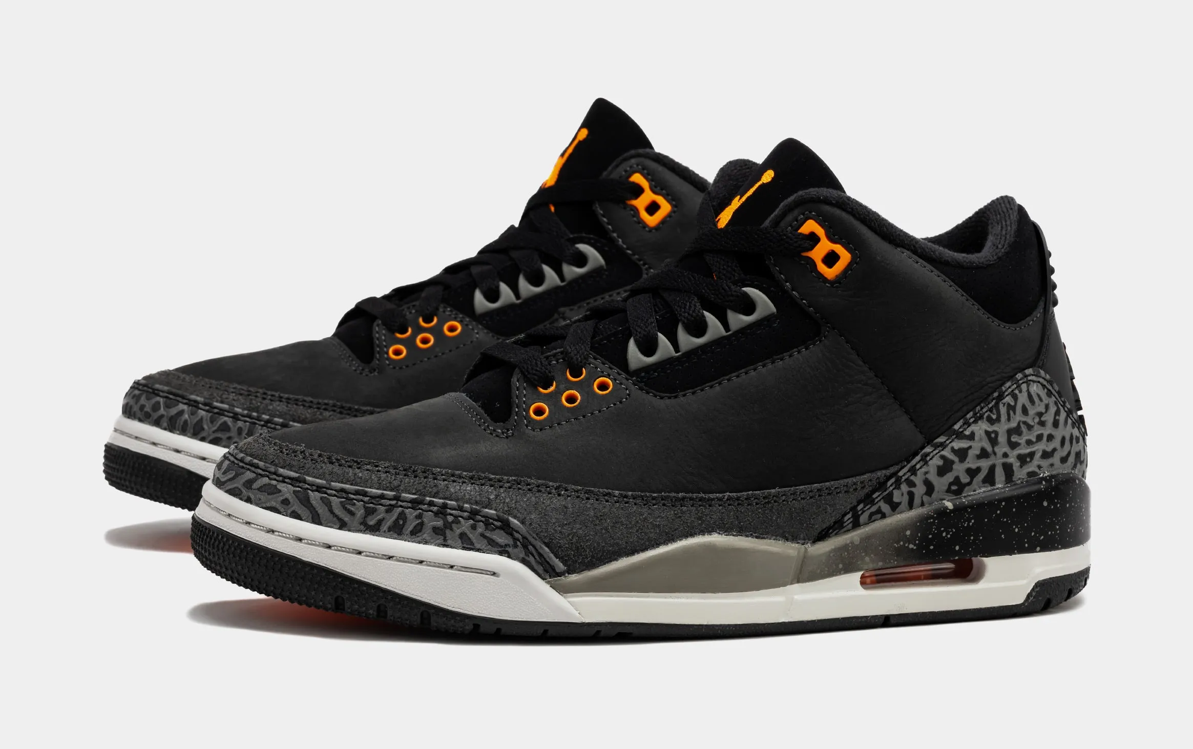 Air Jordan 3 Retro Fear Mens Lifestyle Shoes (Night Stadium/Total Orange)