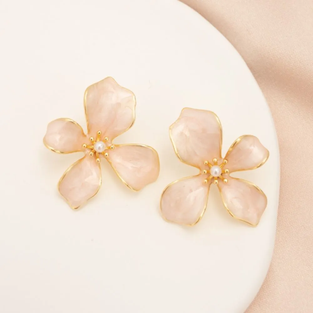 Hope in Bloom Post Earrings - Misty Rose